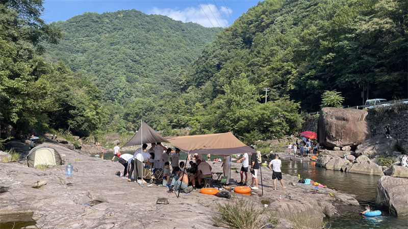 开元游戏大厅app公司的夏季团建活动取得圆满成功